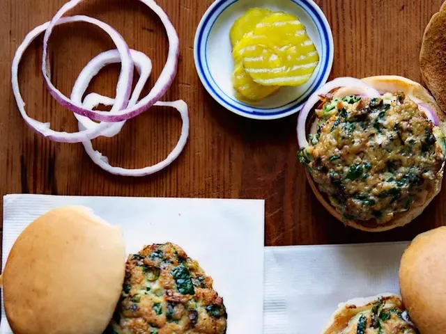 Turkey-Spinach Sliders