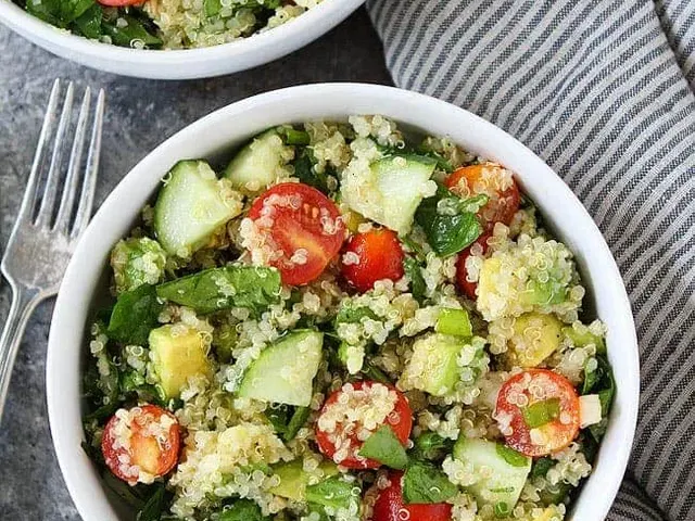 Easy Quinoa Salad
