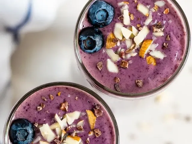 Health Nut Blueberry Smoothie