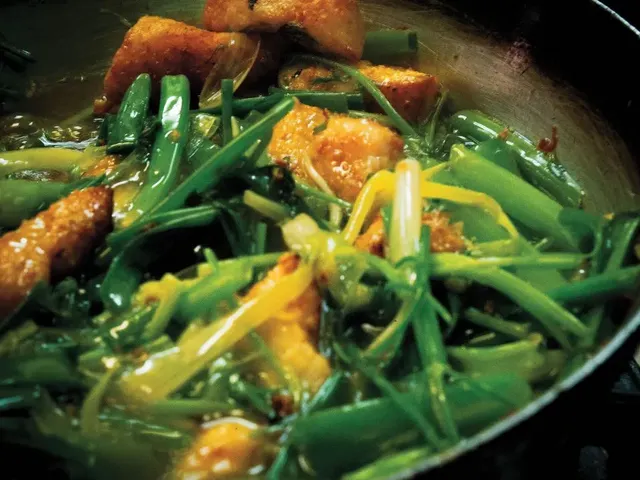 Hanoi Grilled Turmeric Fish with Dill and Onion