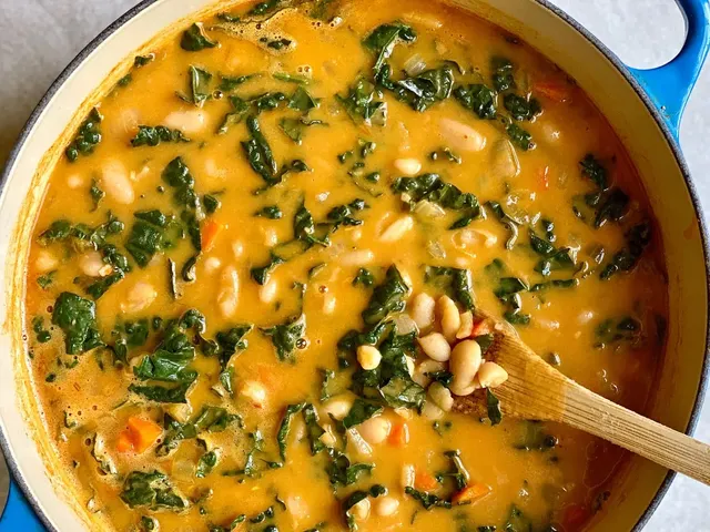 Creamy White Bean and Kale Soup