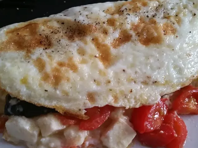 Spinach, Tomato, and Feta Egg White Omelette