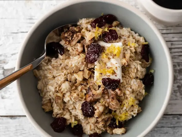 Cherry-Walnut Overnight Oats