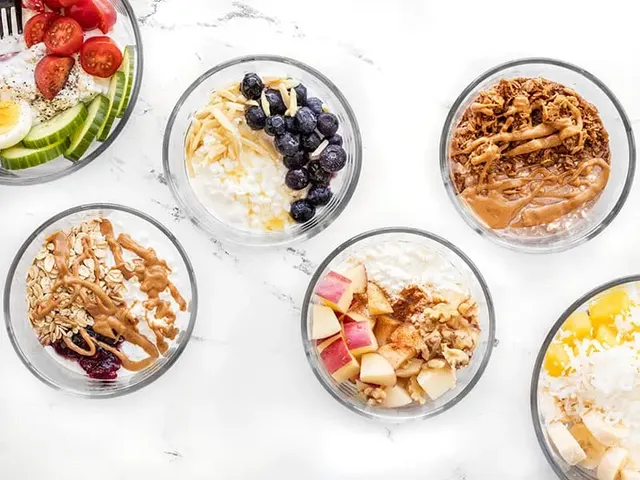Apple Cinnamon Cottage Cheese Breakfast Bowl