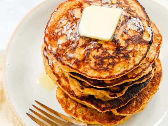 3-Ingredient Banana Pancakes