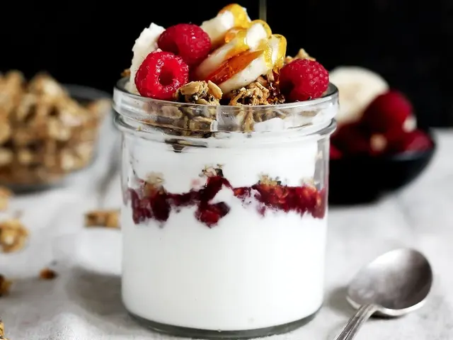 5-Ingredient Chia & Peanut Butter Granola