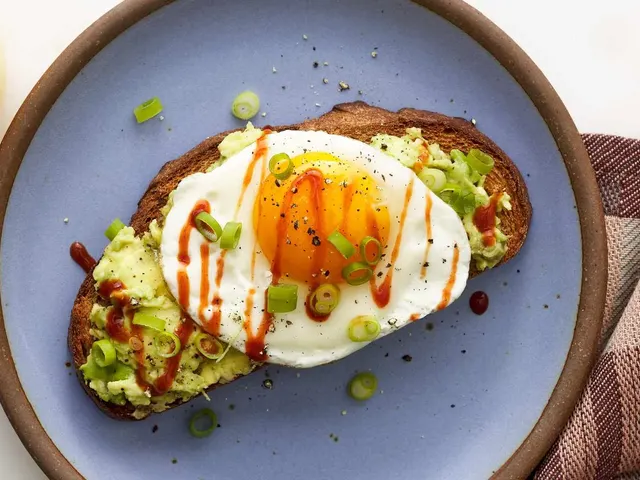 Avocado-Egg Toast