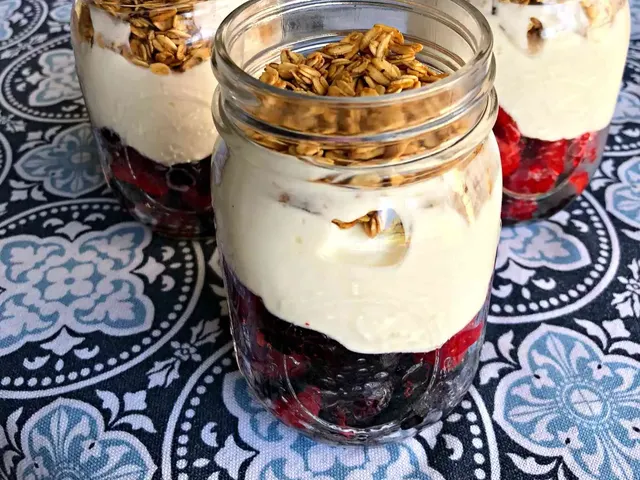 Make-Ahead Greek Yogurt Parfait