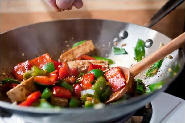Stir-Fried Tofu and Peppers
