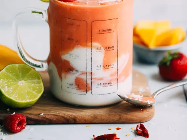 Gingery Mango & Berry Smoothie