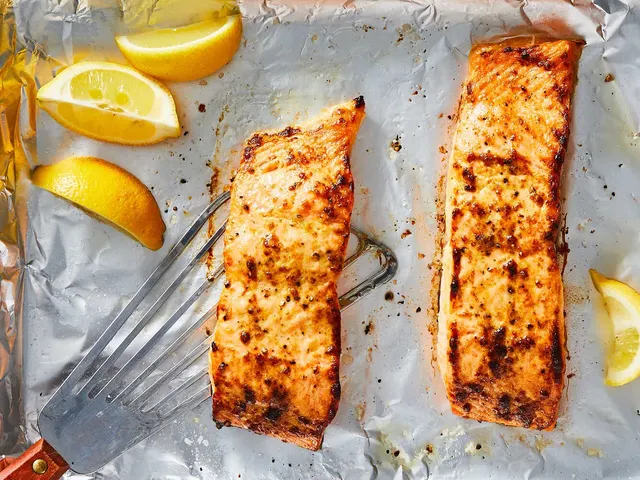 Broiled Salmon With Mustard and Lemon