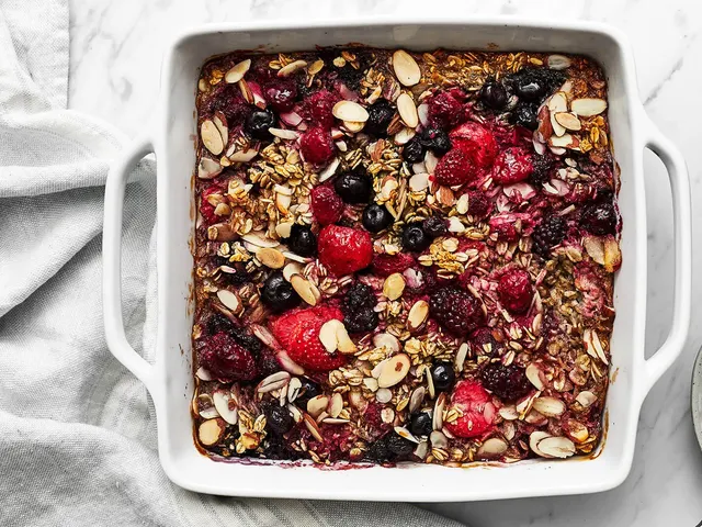 Berry Baked Oatmeal