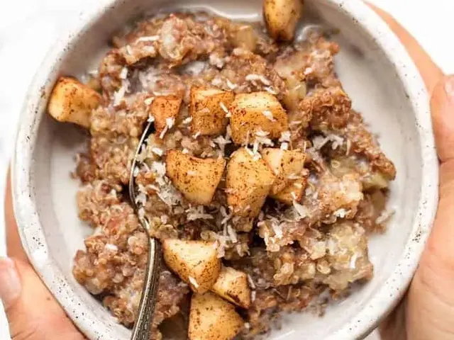 Cinnamon Apple Quinoa Breakfast