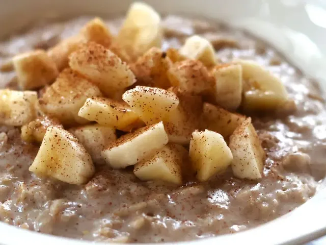 Sweet Banana Almond Oatmeal