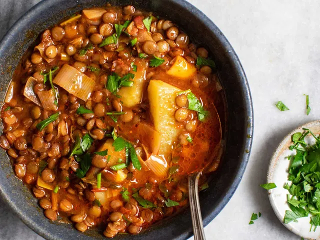 Smoky Lentil Stew With Leeks and Potatoes