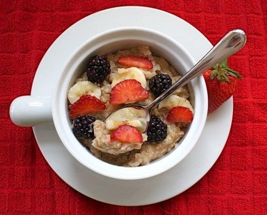 Banana Berry Oatmeal Banana Berry Oatmeal