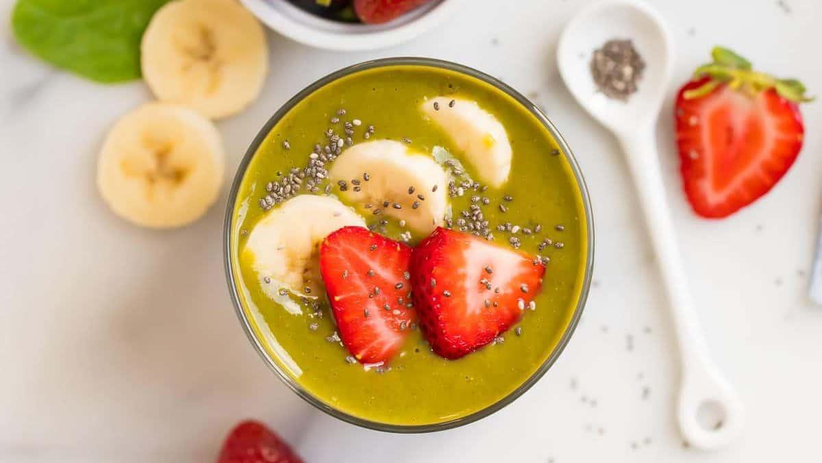 Strawberry Spinach Smoothie Strawberry Spinach Smoothie