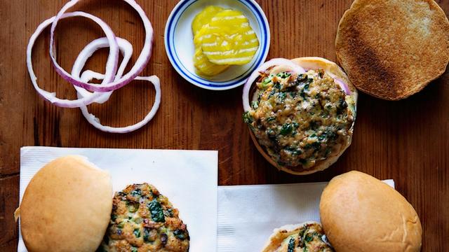 Turkey-Spinach Sliders Turkey-Spinach Sliders