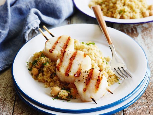 Grilled Scallops with Orange-Scented Quinoa Grilled Scallops with Orange-Scented Quinoa