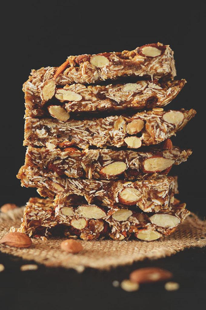 Healthy 5-Ingredient Granola Bars Healthy 5-Ingredient Granola Bars
