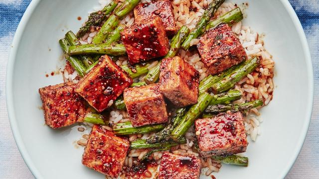 Black Pepper Tofu and Asparagus Black Pepper Tofu and Asparagus