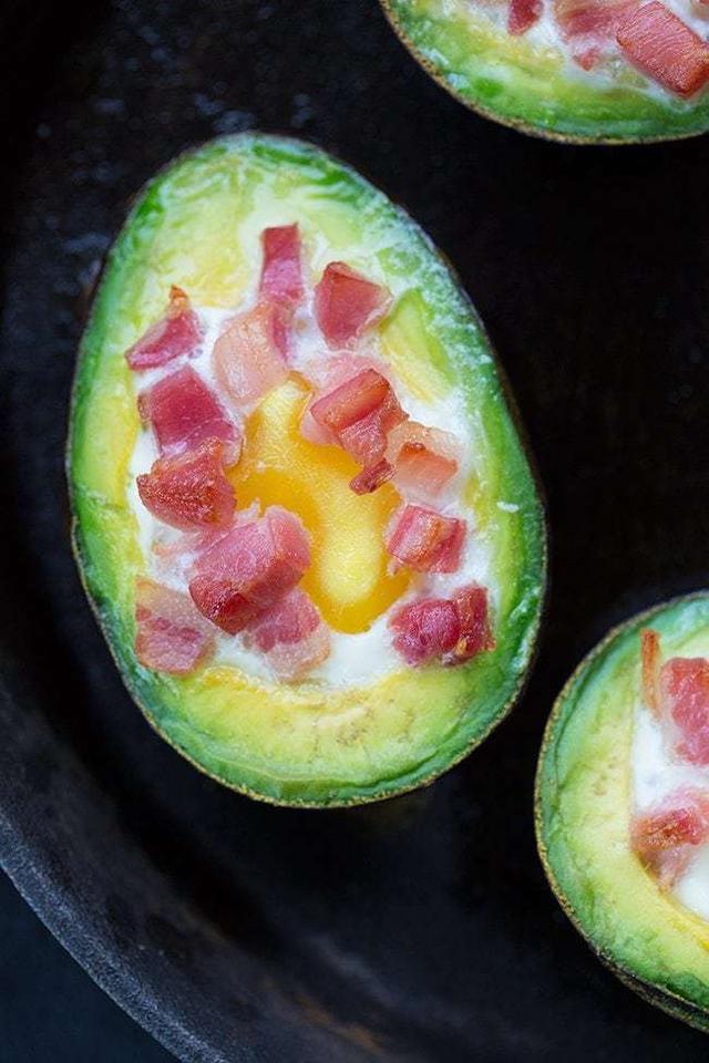 Bacon & Eggs Baked Avocado Bacon & Eggs Baked Avocado