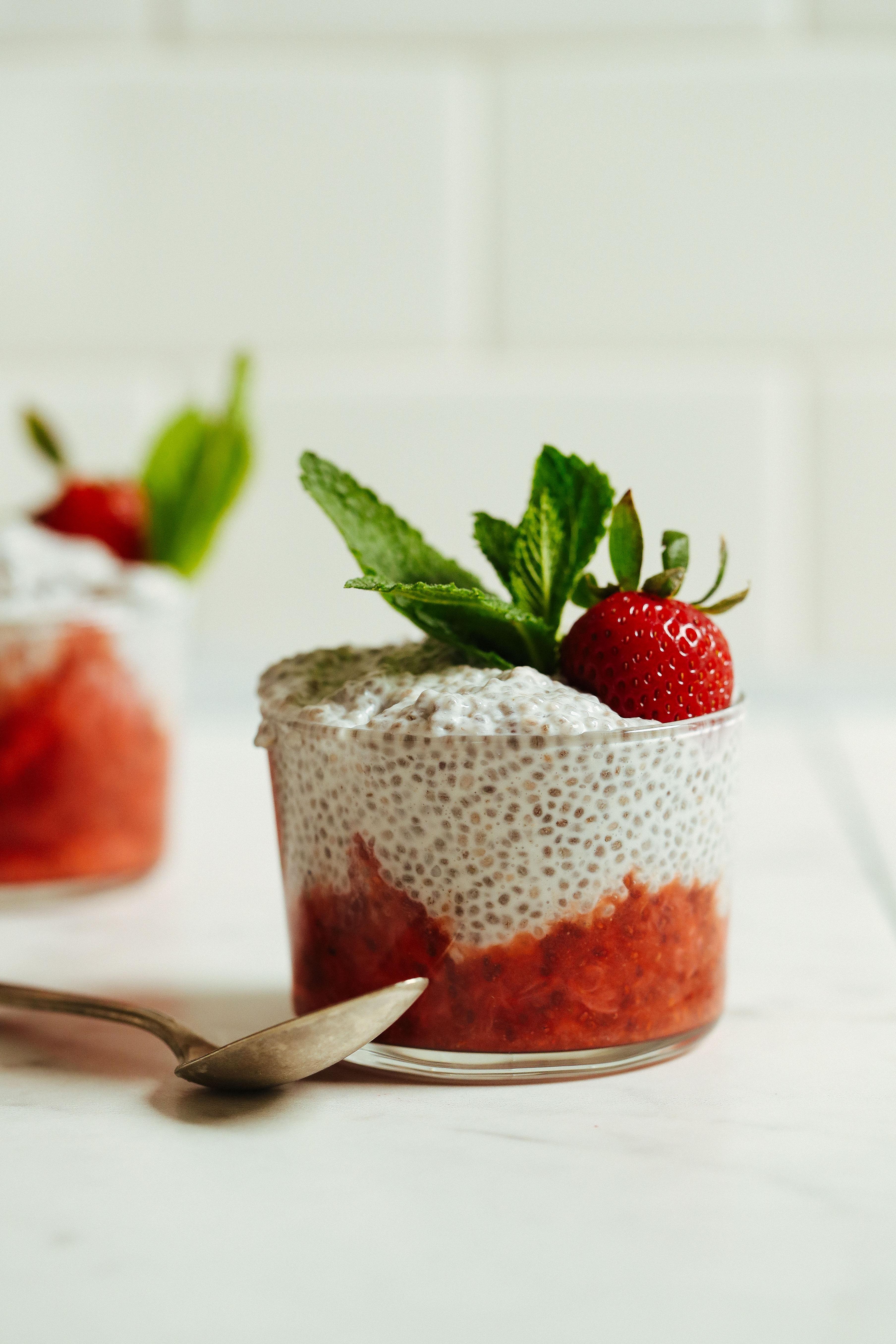 How to Make Chia Pudding How to Make Chia Pudding