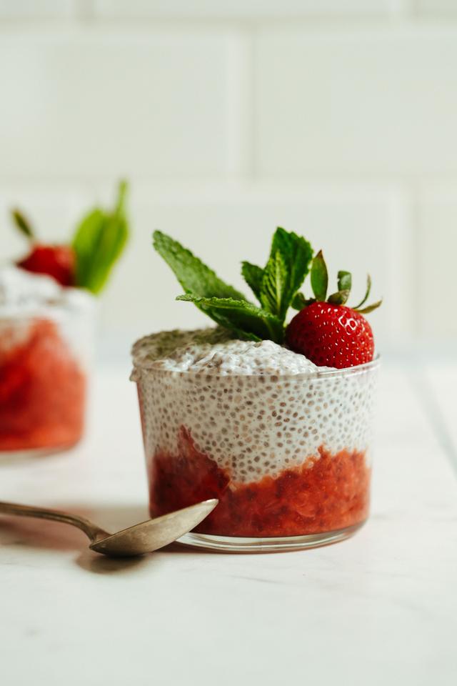How to Make Chia Pudding How to Make Chia Pudding