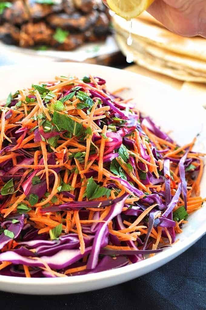 Shredded Red Cabbage, Carrot and Mint Salad Shredded Red Cabbage, Carrot and Mint Salad