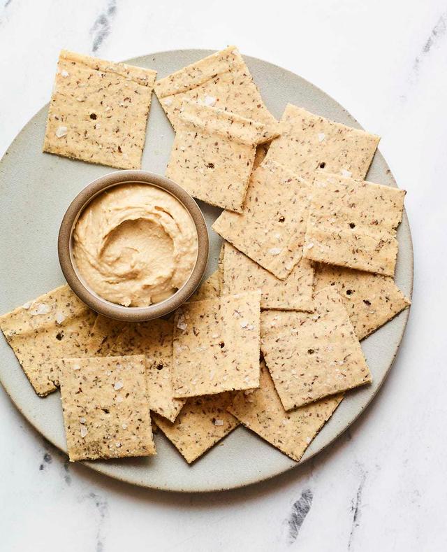 Almond Flour Crackers Almond Flour Crackers