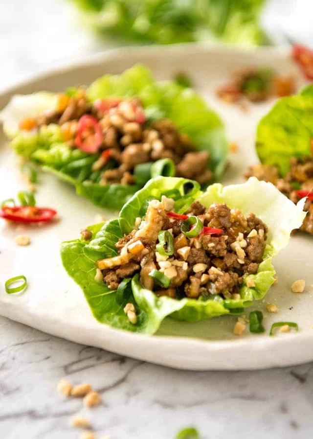 San Choy Bow (Chinese Lettuce Wraps) San Choy Bow (Chinese Lettuce Wraps)
