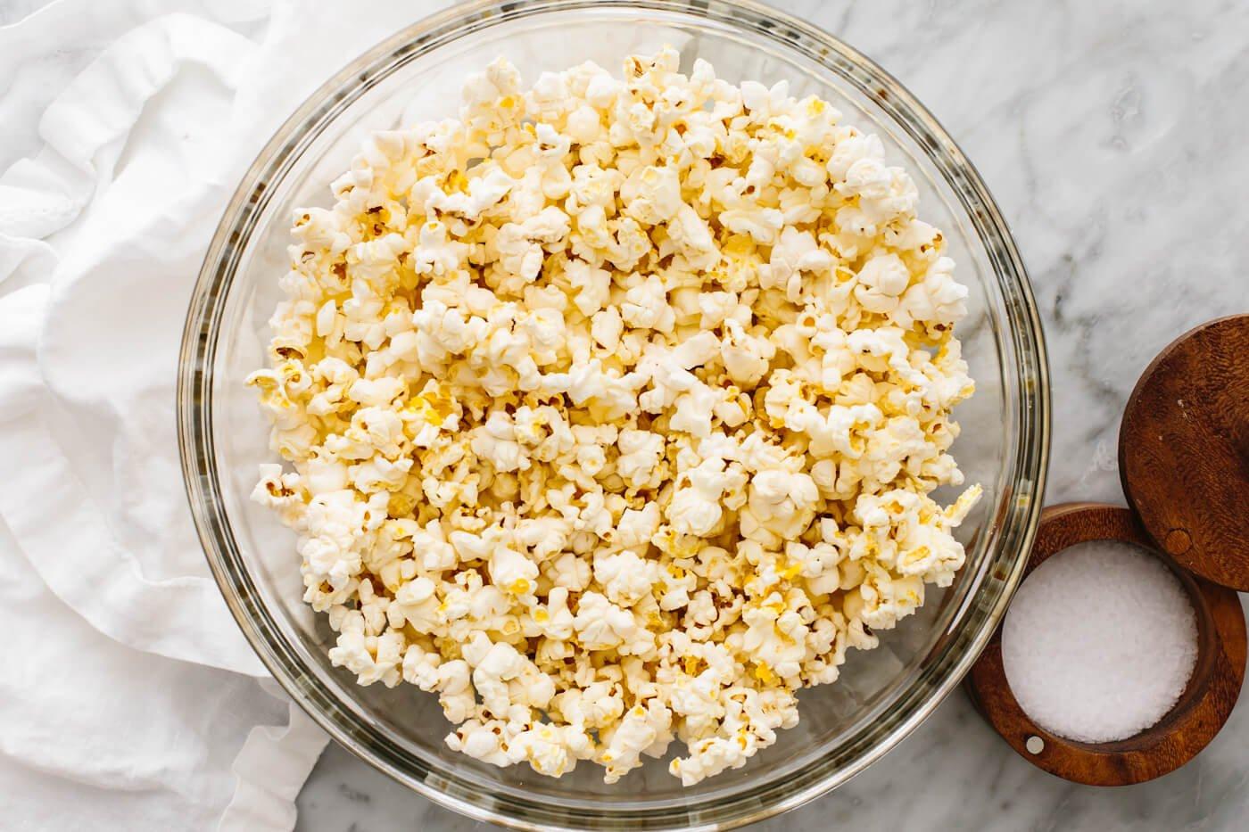 Microwave Popcorn - 3 Easy Ways! Microwave Popcorn - 3 Easy Ways!