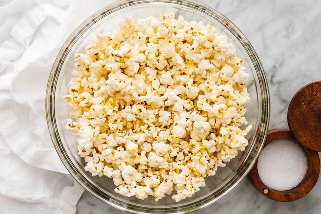Microwave Popcorn - 3 Easy Ways! Microwave Popcorn - 3 Easy Ways!