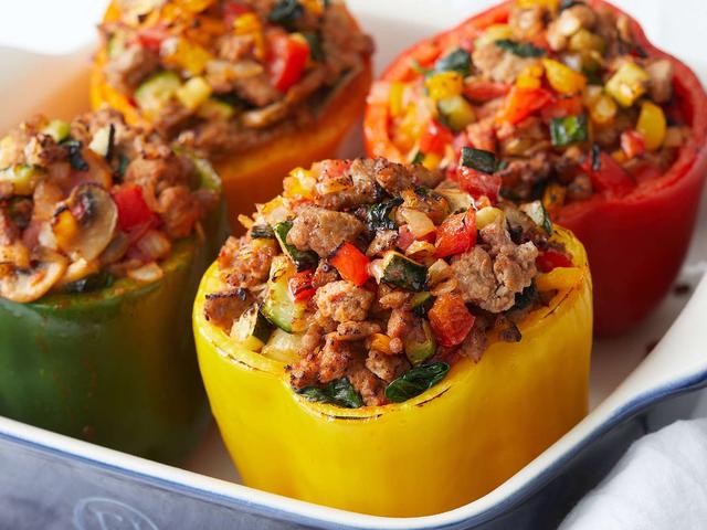 Stuffed Peppers with Turkey and Vegetables Stuffed Peppers with Turkey and Vegetables