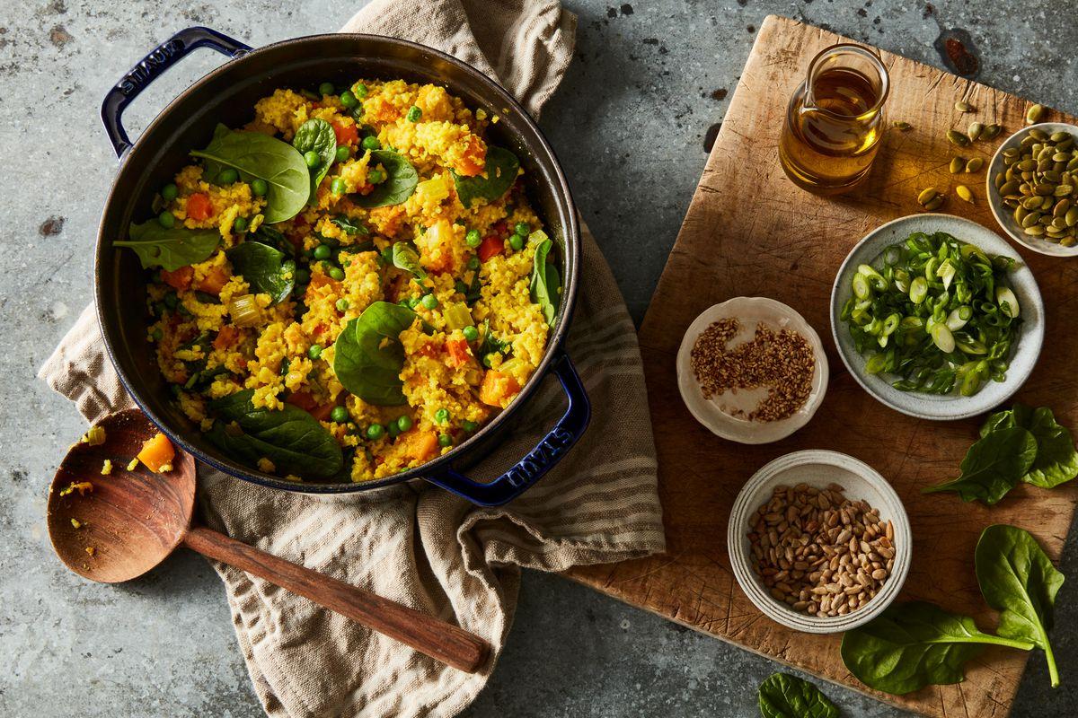One-Pot Millet Pilaf With Vegetables & Turmeric One-Pot Millet Pilaf With Vegetables & Turmeric