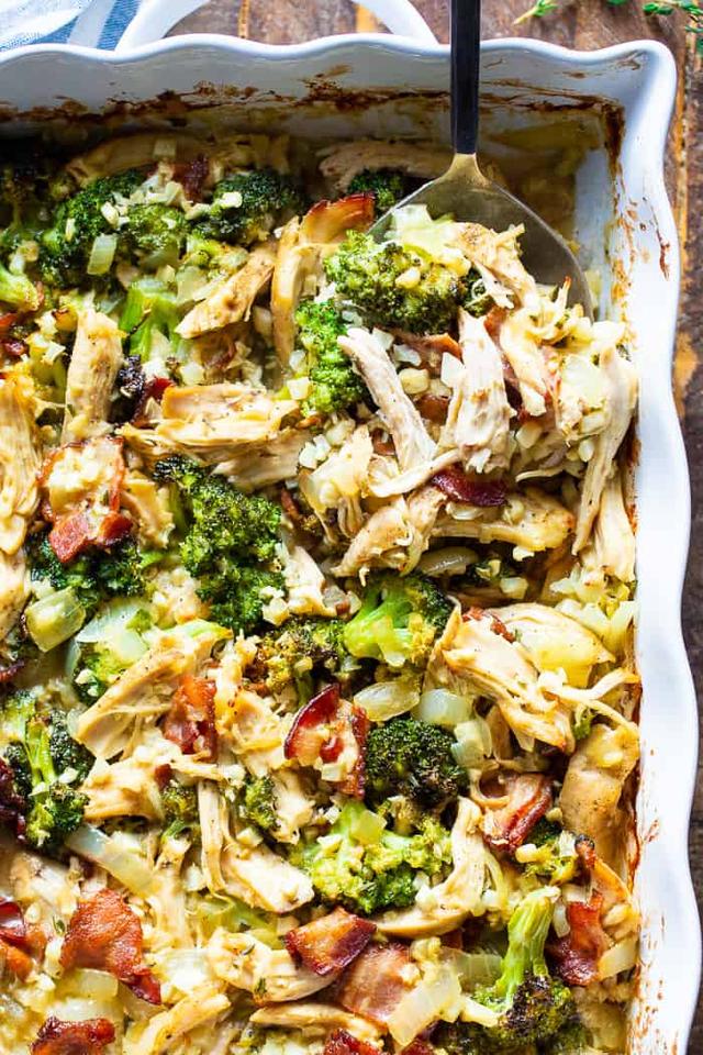 Paleo Chicken Broccoli “Rice” Casserole Paleo Chicken Broccoli “Rice” Casserole