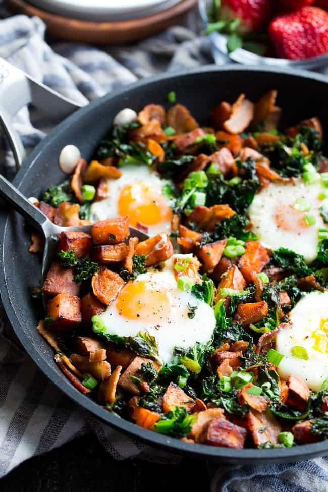 Sweet Potato Hash with Kale and Bacon {Paleo, Whole30} Sweet Potato Hash with Kale and Bacon {Paleo, Whole30}