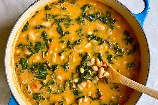 Creamy White Bean and Kale Soup Creamy White Bean and Kale Soup