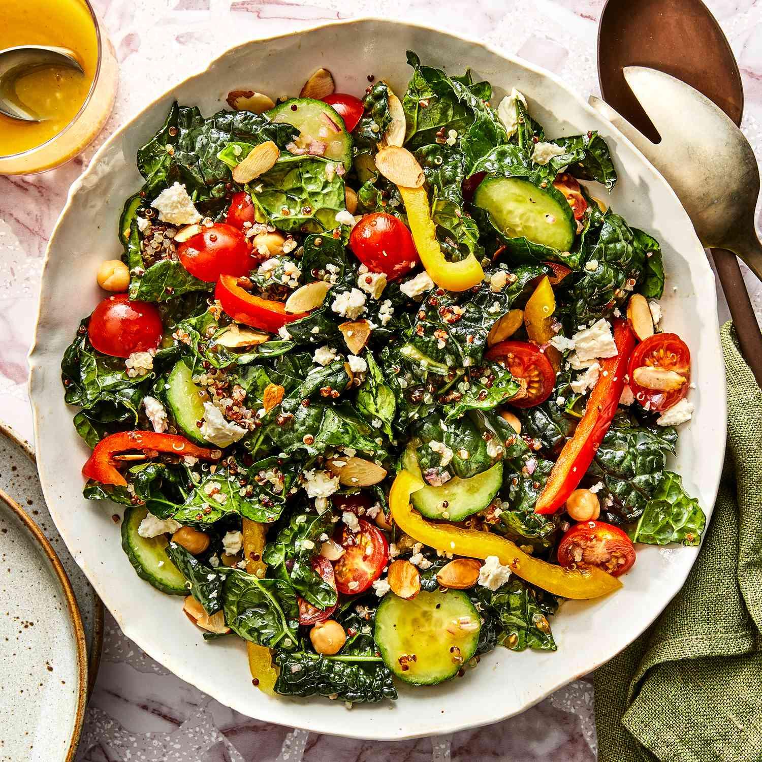 Kale & Quinoa Salad with Lemon Dressing Kale & Quinoa Salad with Lemon Dressing